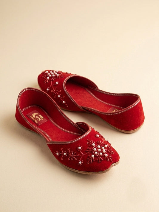 Red velvet Punjabi khussa with pearl and sequin work – side view – Sole & Stylo - soleandstylo